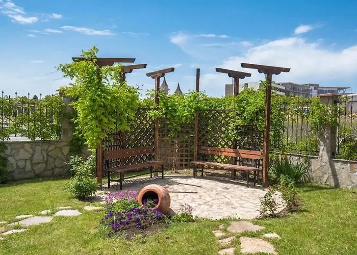 уютная в 5 минутах от пляжа Apartman